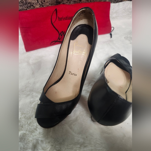 Black Christian Louboutin Women's Peep Toe Heels - Picture 5 of 6